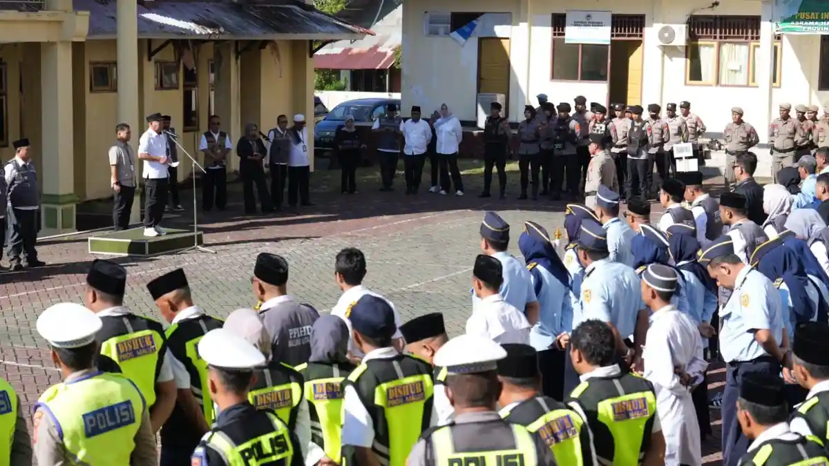 Wagub Maluku Utara Minta CJH Tidak Terpengaruh Isu Konflik Timur Tengah