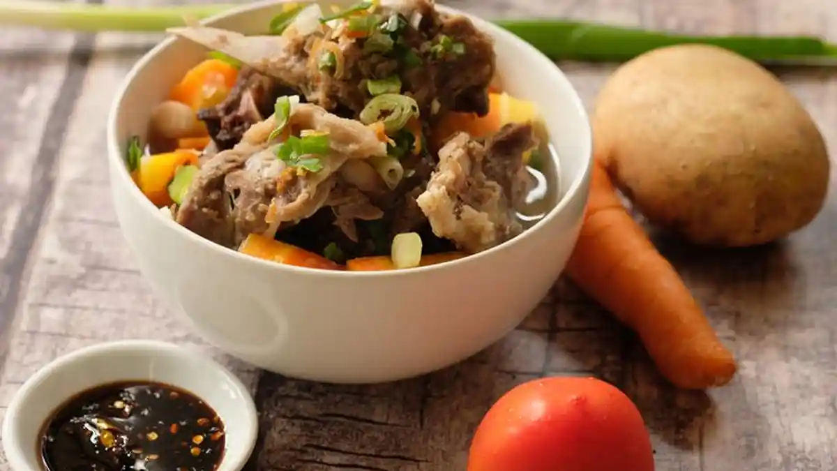Hindari Makanan Bersantan, Resep Sop Iga Sapi Bening Ini Cocok untuk Masakan Idul Adha