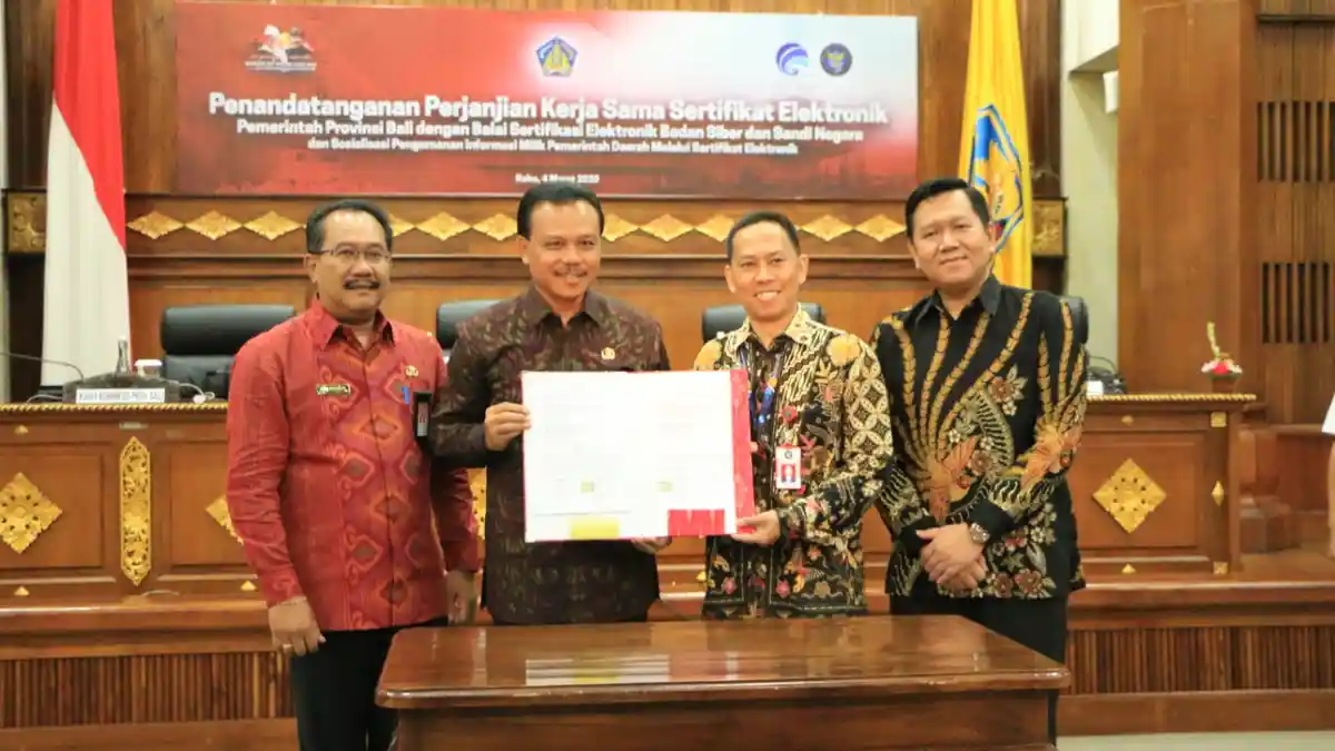 Provinsi Bali dan Balai Sertifikasi Elektronik BSSN Tanda Tangan Perjanjian Kerja Sama
