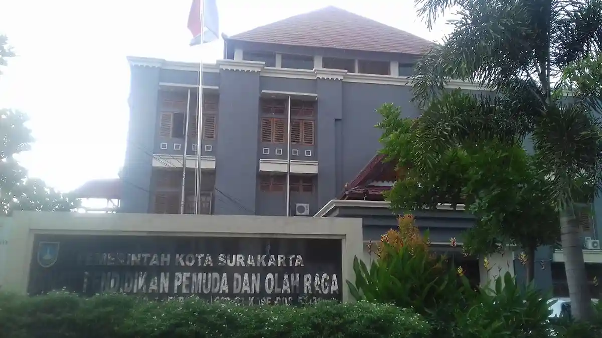 13.366 Siswa SMA Sederajat di Solo Ikuti Ujian Nasional 2016