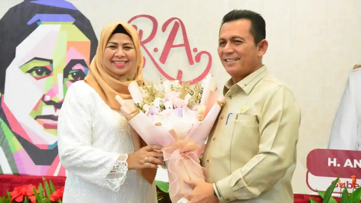 Gubernur Berikan Penghargaan untuk 7 'Kartini' Kepri, Siapa Saja Mereka?