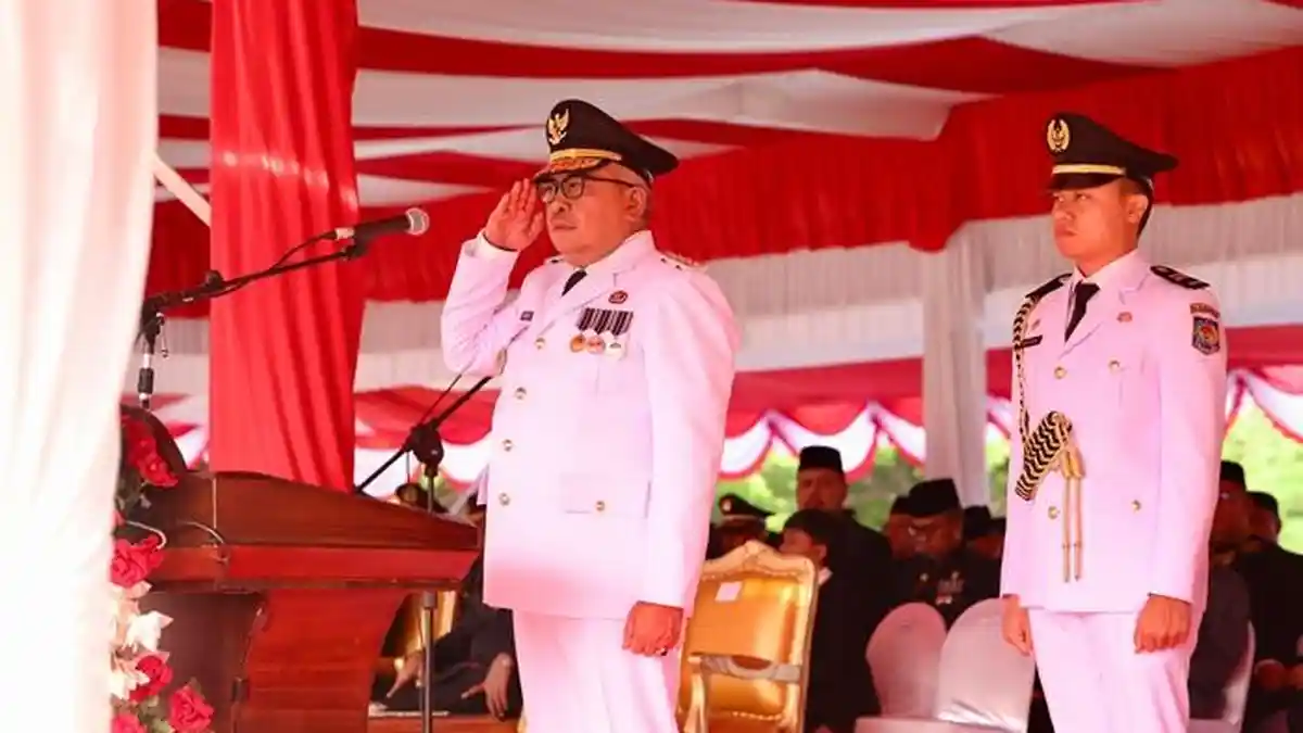 Pj Gubernur Aceh Bustami Hamzah Pimpin Upacara Peringatan HUT RI Ke-79 di Aceh 