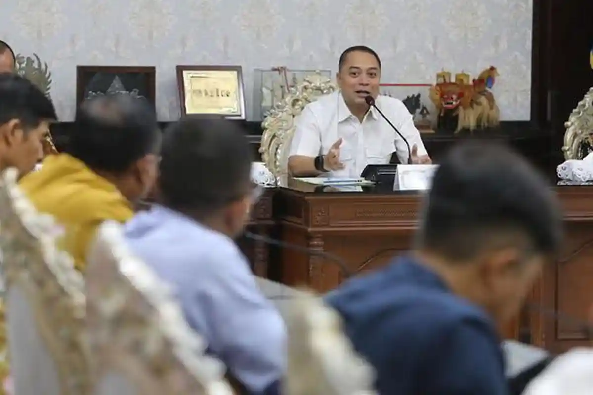 Pemkot Surabaya Intensifkan Program Bantuan pada Warga Asli Kota Pahlawan, Minimal Tinggal 10 Tahun