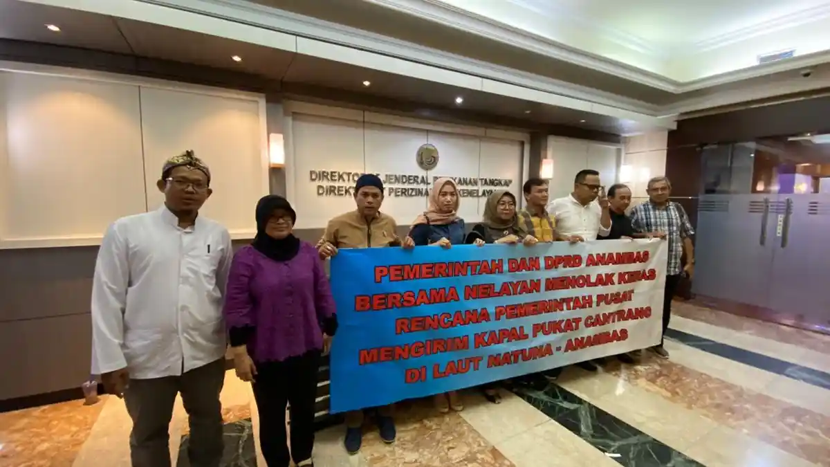 Bentang Baliho, DPRD dan Pemda Anambas Datangi KKP, Tolak Nelayan Pantura ke Natuna Utara