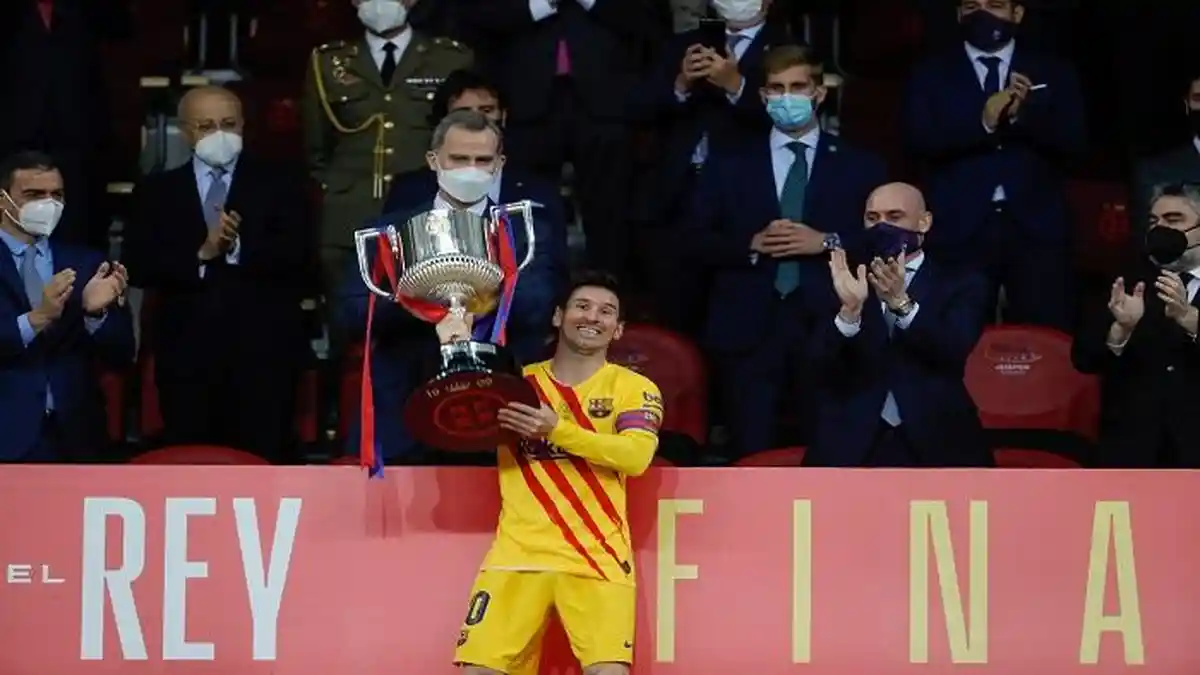 Masa Depan Lionel Messi dan Ronald Koeman Belum Aman Meski Barcelona Sudah Juara Copa del Rey