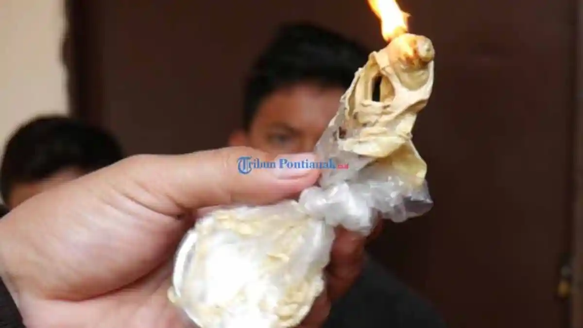FOTO: Kedapatan Ngelem, Sembilan Pelajar SMP Diamankan Polisi - ngelem-diamankan-polisi.jpg