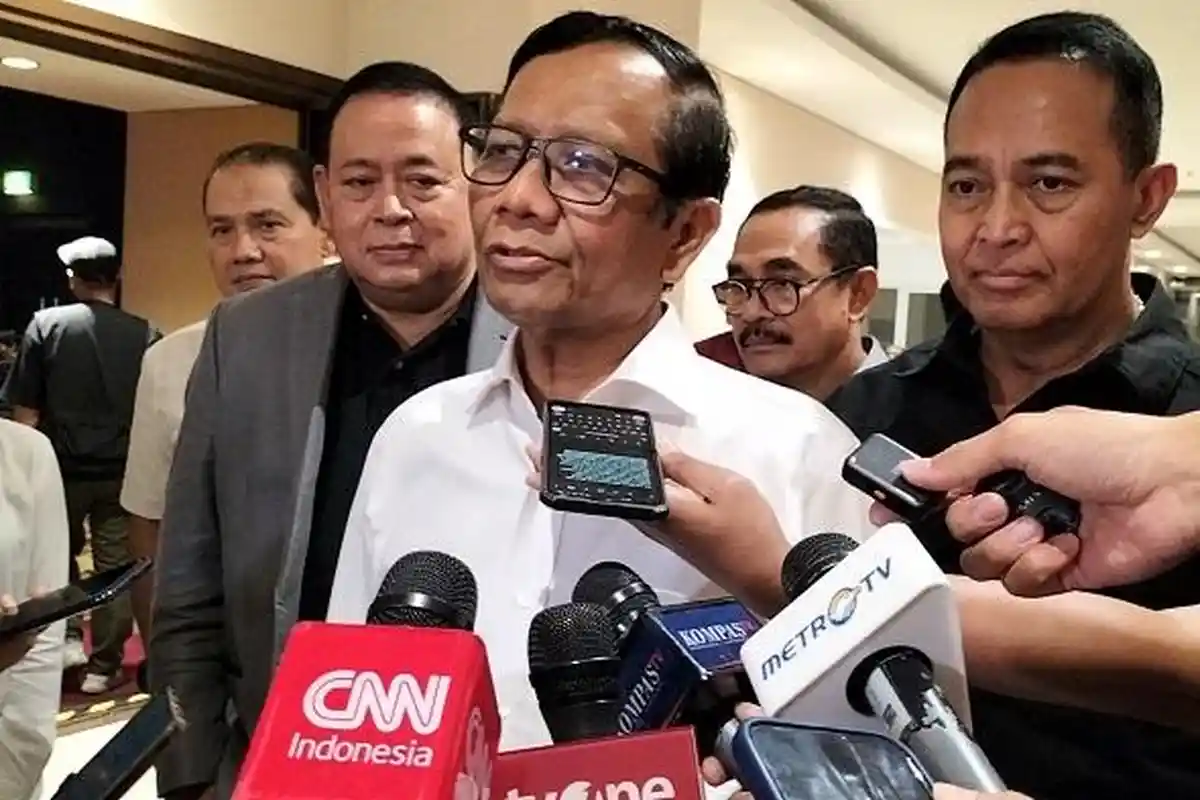 Mahfud Percaya Jimly Cs Kredibel Tangani Dugaan Pelanggaran Etik Hakim MK