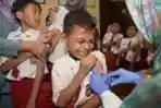 Gerakan Imunisasi Difteri di SD Kaliasin 1 Surabaya