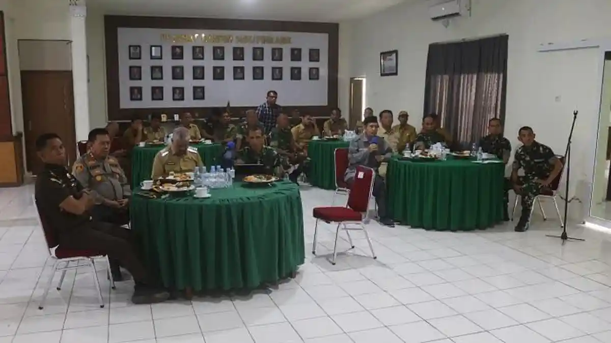 Jalan Tani dan Bedah Rumah Prioritas TMMD ke-129 di Pinrang