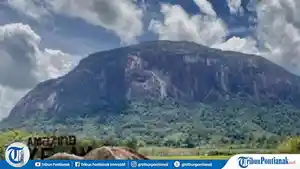 Satu-diantara-lokasi-wisata-di-Sintang.jpg
