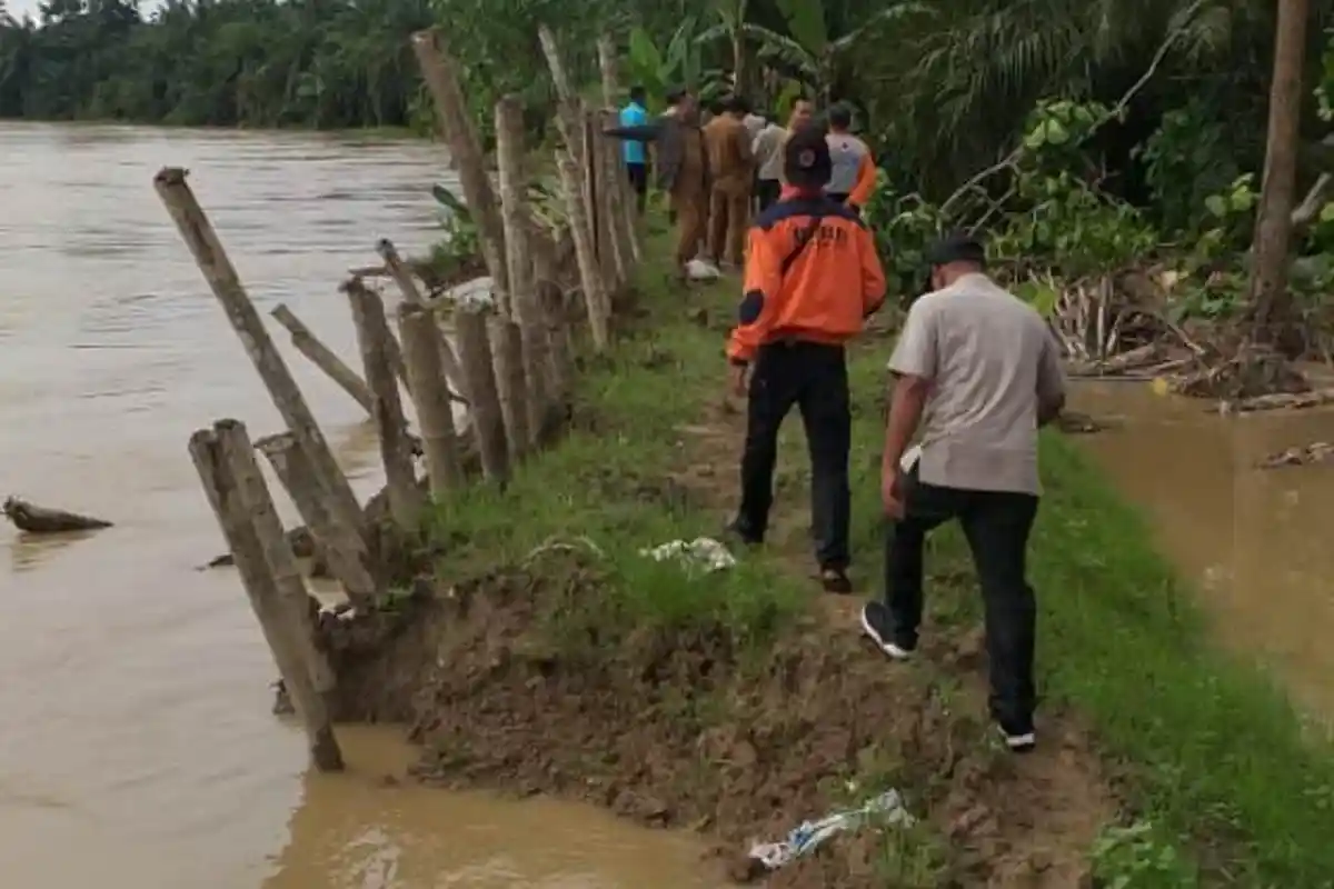 Tanggul Telukhalban Kembali Jebol, Pemukiman Dikepung Banjir