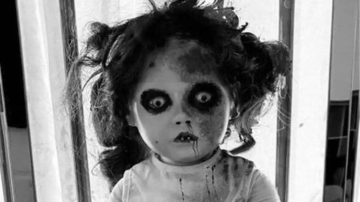 Lebih Seram dari Boneka Annabelle, Boneka Annie Menangis dan Keluarkan Air Mata saat Kerasukan