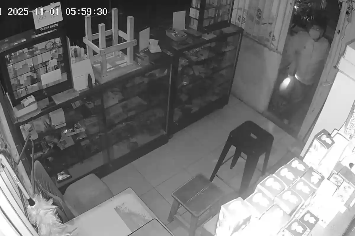 Terungkap dalam Rekaman CCTV Wajah Pelaku Kasus Pencurian Salah Satu Toko di Kairagi Manado