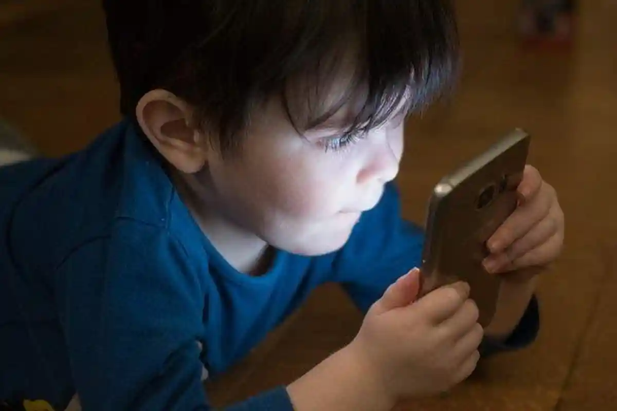 VIRAL Kasus Hubungan Terlarang 2 Saudara di Rumah, Ini Peringatan dari Psikolog