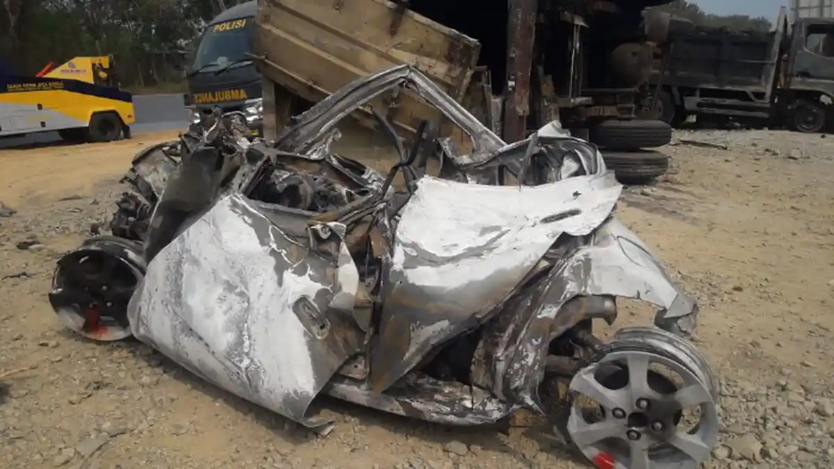 Daftar Identitas 4 Korban Kecelakaan Beruntun di Tol Cipularang yang Teridentifikasi