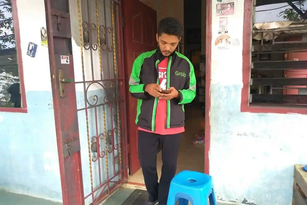 Driver Ojek Online Diusir padahal Mau Dilantik Jadi Anggota DPRD: Saya Pakai Jaket dan Helm Grab