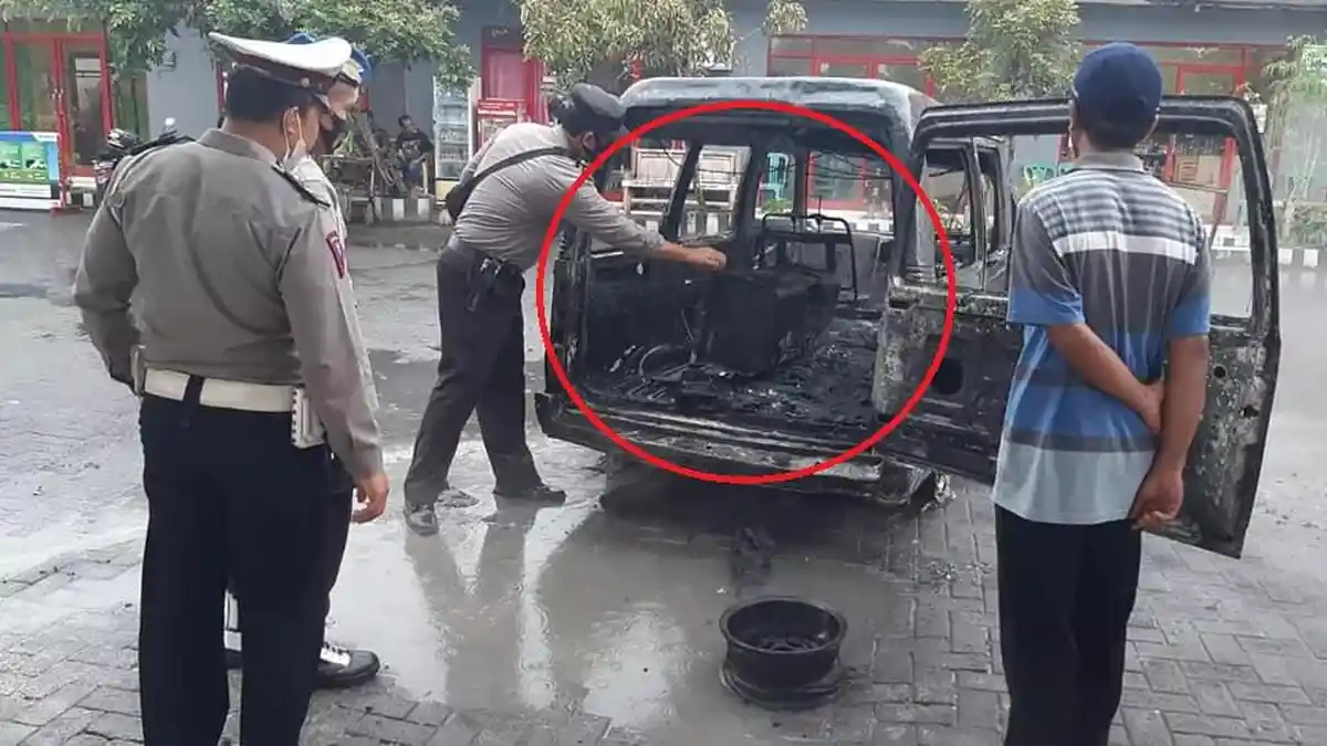 Mobil Terbakar di SPBU Ungaran Kebumen, Polisi Temukan Tangki Tambahan