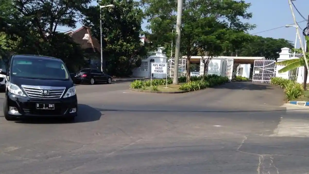 Rumah Ahok Dijaga Brimob