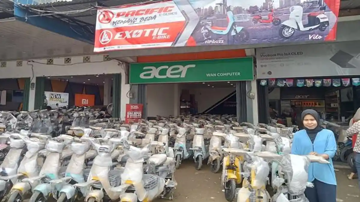 Daftar Harga Sepeda dan Motor Listrik di Palembang, Bisa Kredit Hingga 24 Bulan