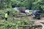 Suasana-di-Jalur-lintas-Medan-Berastagi-masih-tertutup-longsor.jpg