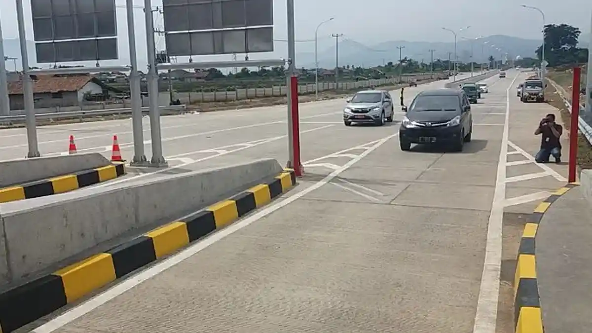 Pengendara dari Purbaleunyi Bisa Langsung ke Soreang Lewat Tol Soroja, 5 GT Lagi Segera Dibuka