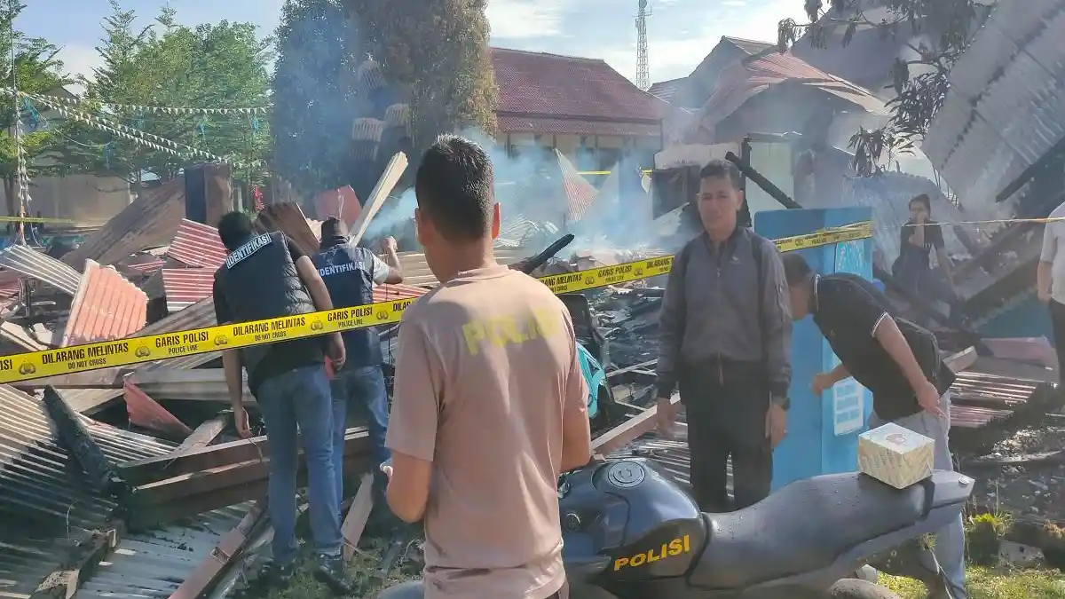 Kebakaran Hebat SMAN 1 Toho Mempawah, Gedung Lama Hangus Terbakar Dini Hari
