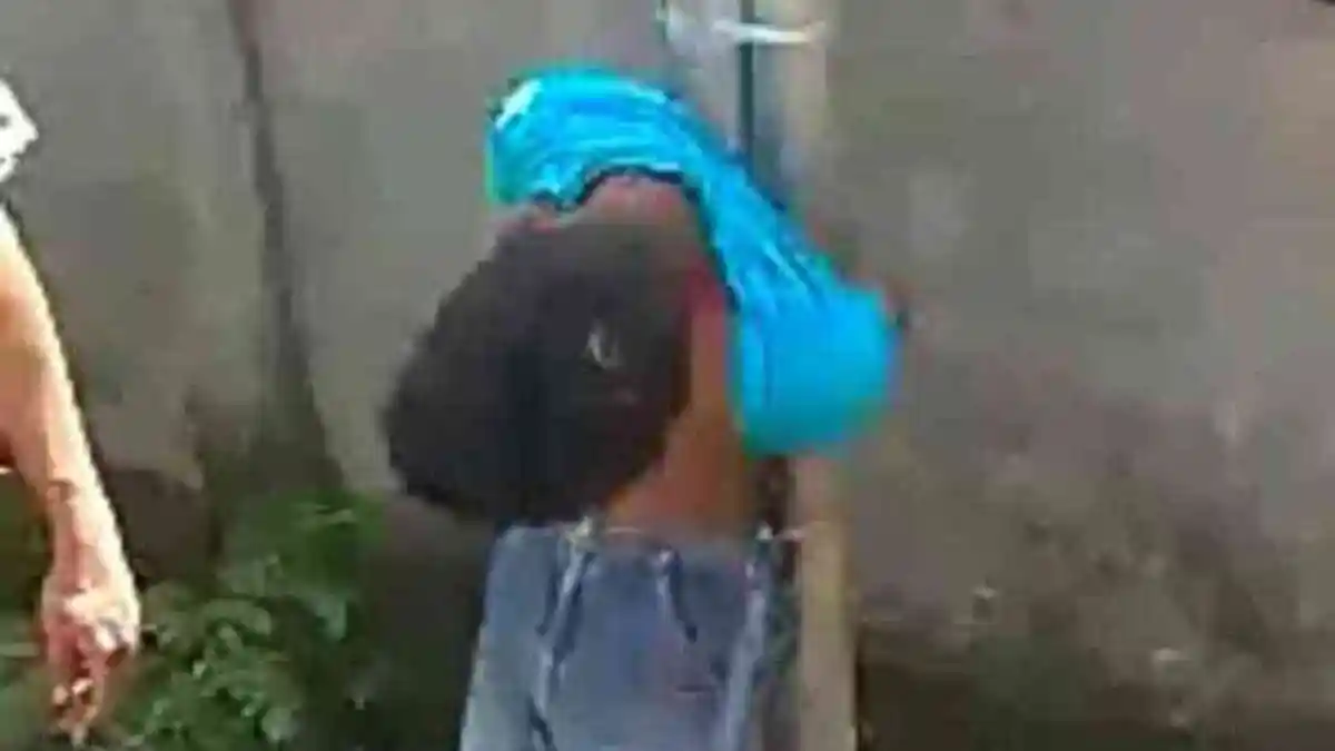 Video Bocah Maling Ayam Terikat di Sebuah Tiang Bonyok Dihakimi Warga