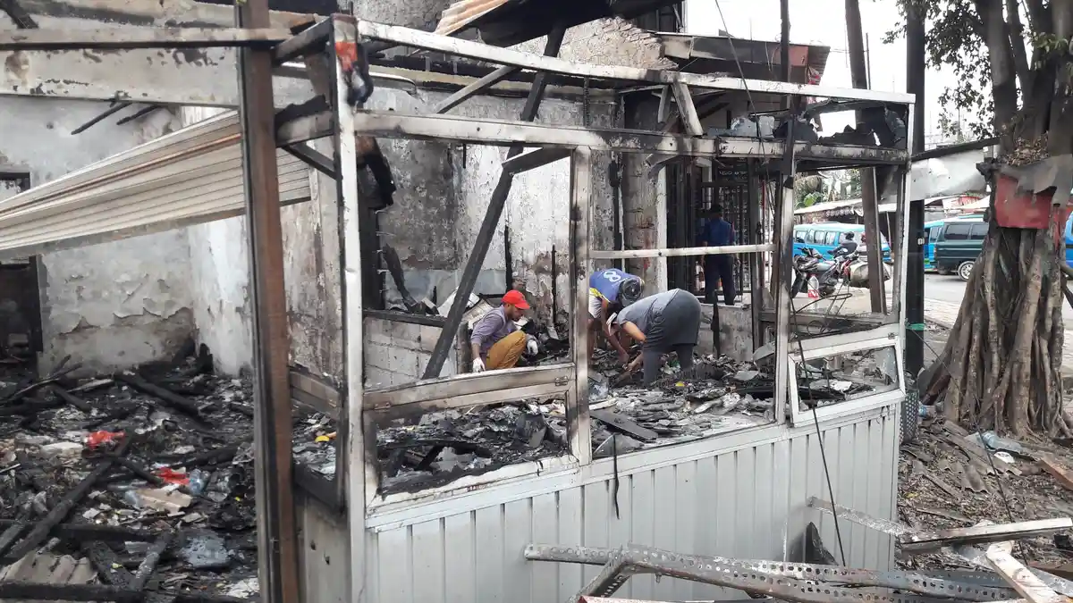 Butik di Cileungsi Hangus Dilalap Api, Pemilik Merugi Puluhan Juta Rupiah