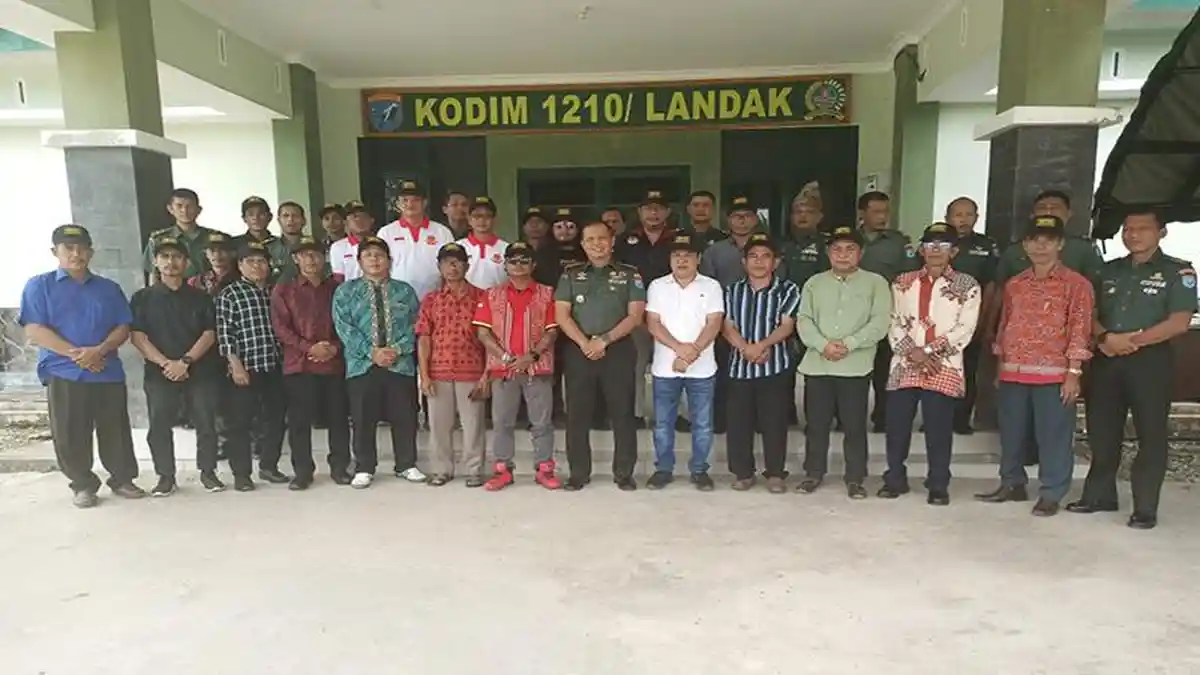 Dandim 1210 Landak Komsos Bersama Ketua Ormas, Ini Tujuannya