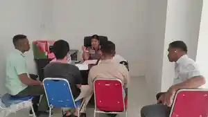 Bendahara-airkasar-ditahan.jpg
