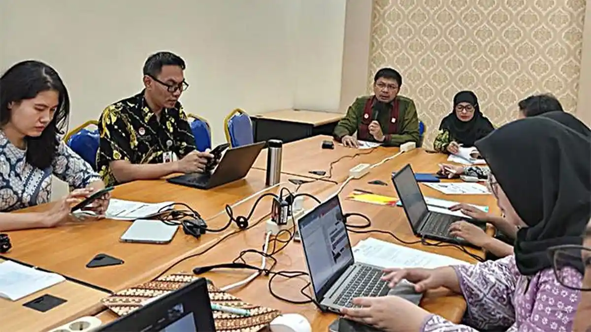 Jonny Pesta Pimpin Pemeriksaan Notaris MPWN Kalbar, Tindaklanjuti Temuan MPD Sintang dan Singkawang - Tribunpontianak.co.id
