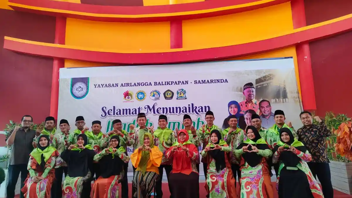 Yayasan Airlangga Balikpapan Berangkatkan 23 Karyawan Senior Umrah