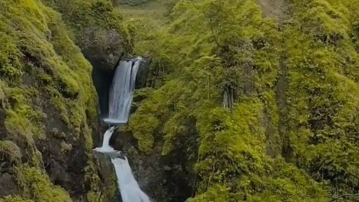 Dilarang Pakai Baju Merah dan Jangan Kunjungi Curug Jagapati Garut Hari Selasa dan Jumat