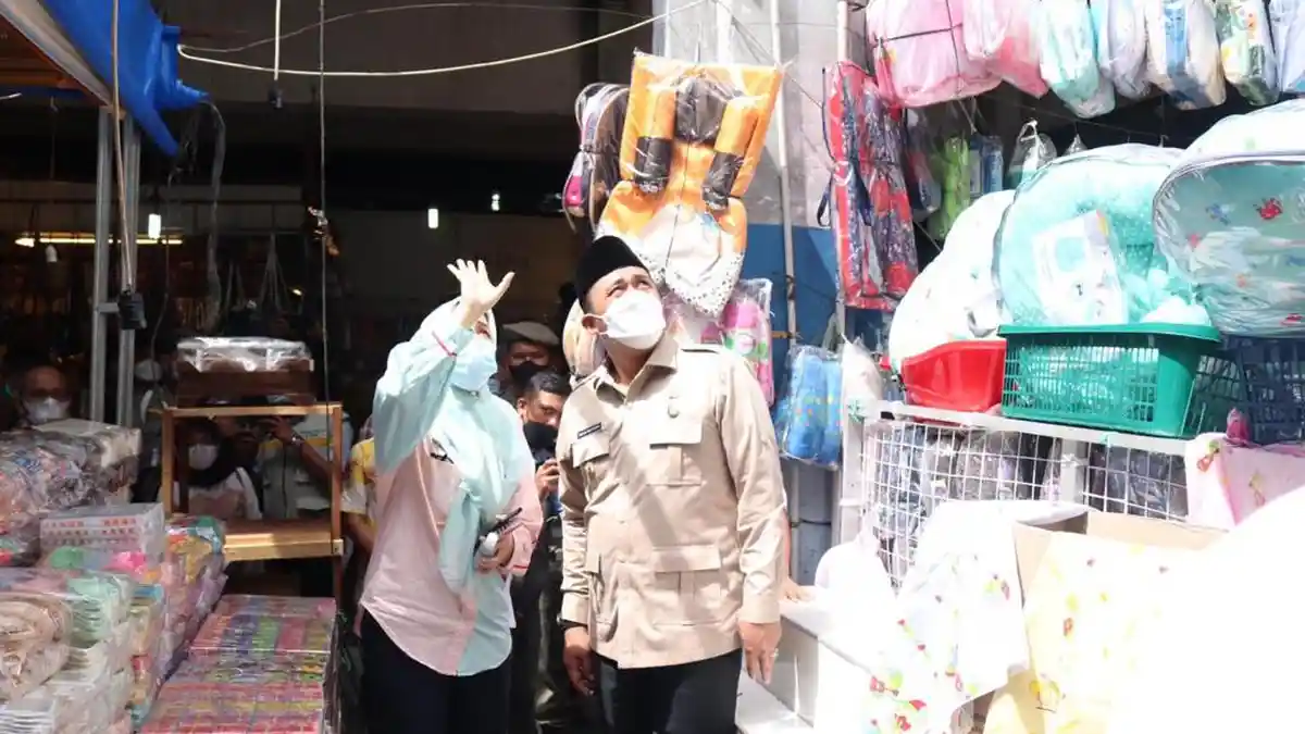 Pemko Medan Komit Carikan Solusi Terbaik Atasi Masalah Pedagang