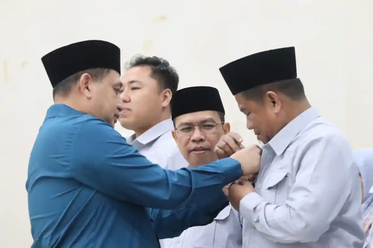 Wali Kota Makassar Munafri Arifuddin Kukuhkan Pengurus FKUB Makassar