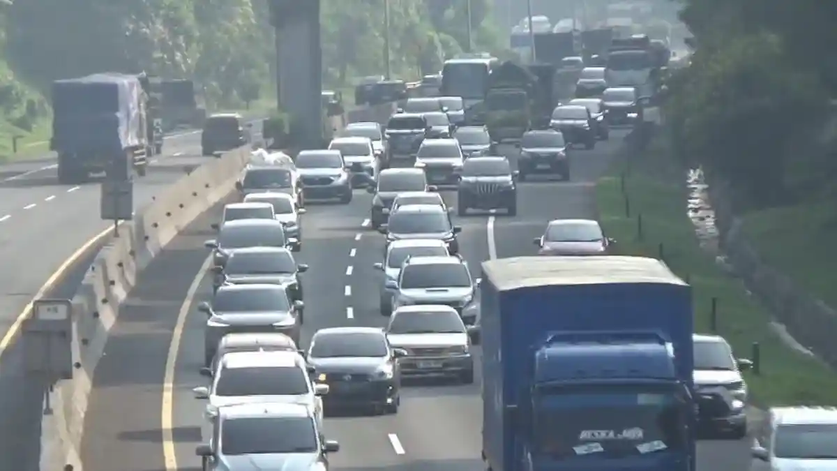 Diskon Tarif Tol 20 Persen Periode Nataru 2025/2026 Berlaku Besok, Segini Harga di Trans Jawa