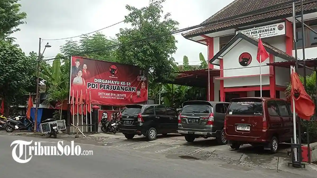 Tegaskan Jateng Kandang Banteng, 2.500 Simpatisan PDIP Sukoharjo Hadiri Kampanye Ganjar di Semarang