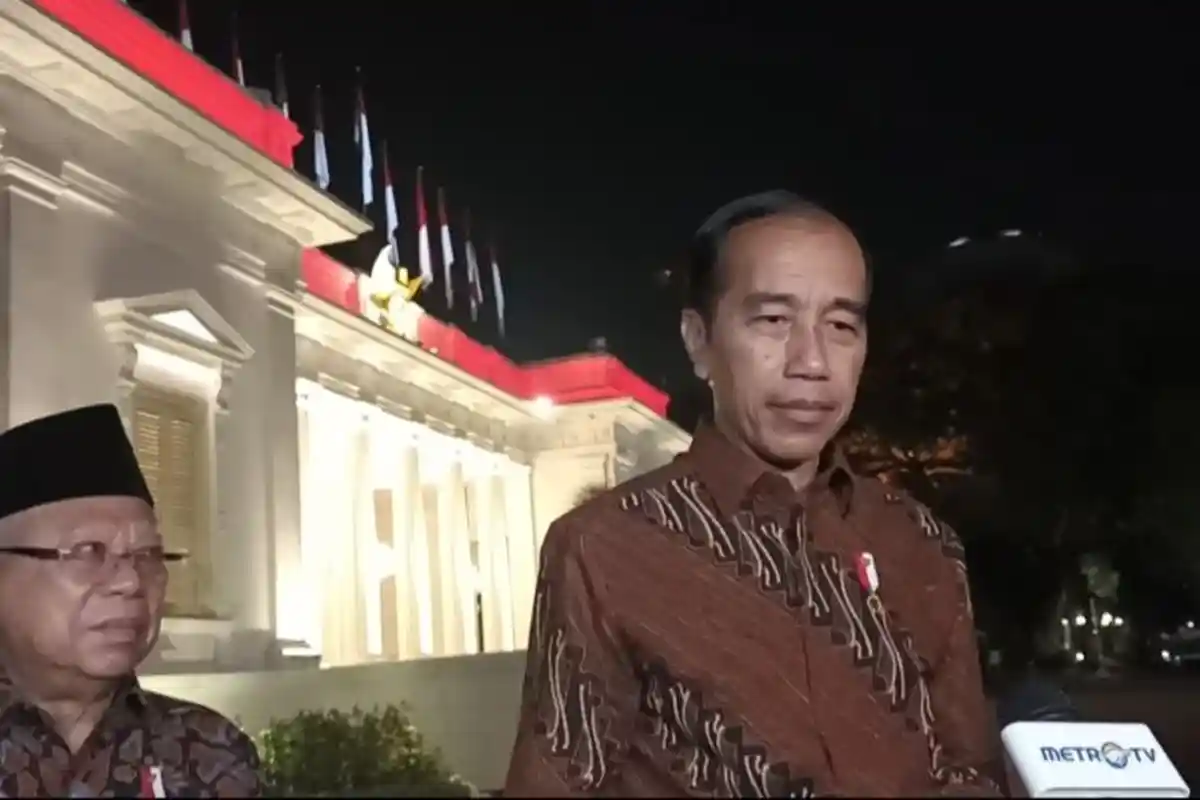 Alis Jokowi Langsuk Naik Saat Ditanya Isu Reshuffle Kabinet: Dengar Dari Mana