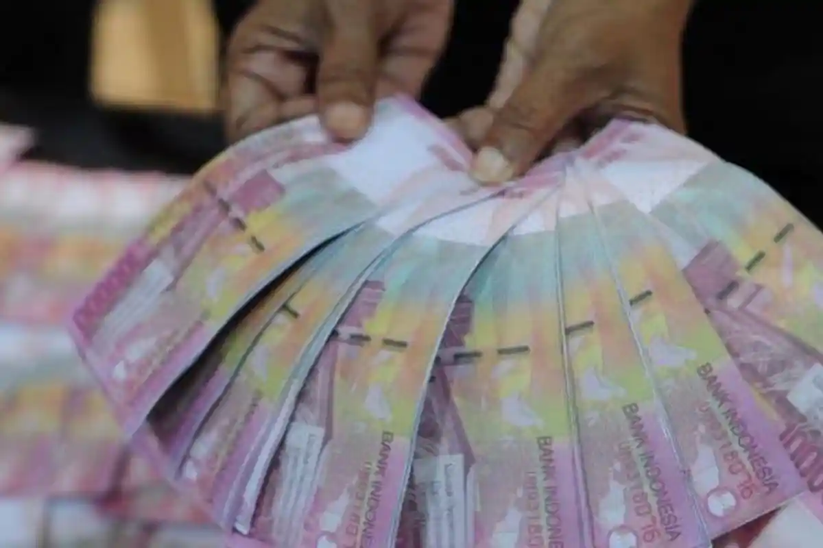 Mulai Tahun 2025, Gaji Guru Honorer Akan Naik Rp2 Juta Jika Sudah Lulus Sertifikasi atau PPG