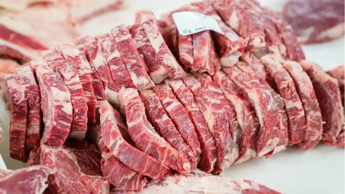Cara Mudah Menyimpan Daging Kurban Supaya Segar Tahan Lama, Cuma Ada 4 Langkah