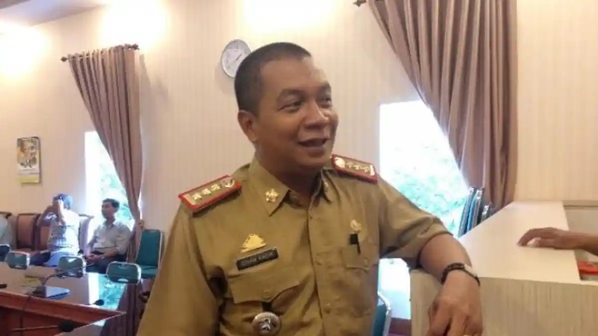 Corona, Kantin Kantor Gubernur Sulsel Pakai Piring Kertas