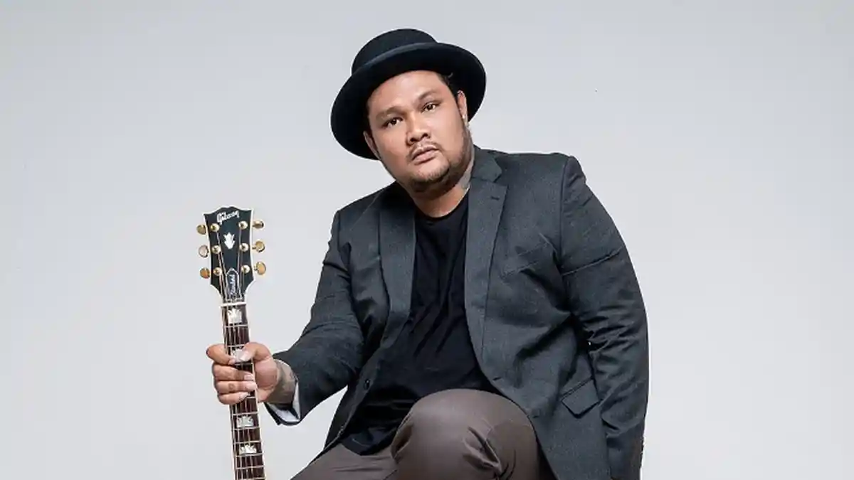 Chord Gitar ''Surat Cinta untuk Starla'' - Virgoun: Dan T'lah Habis Sudah Cinta Ini. . .
