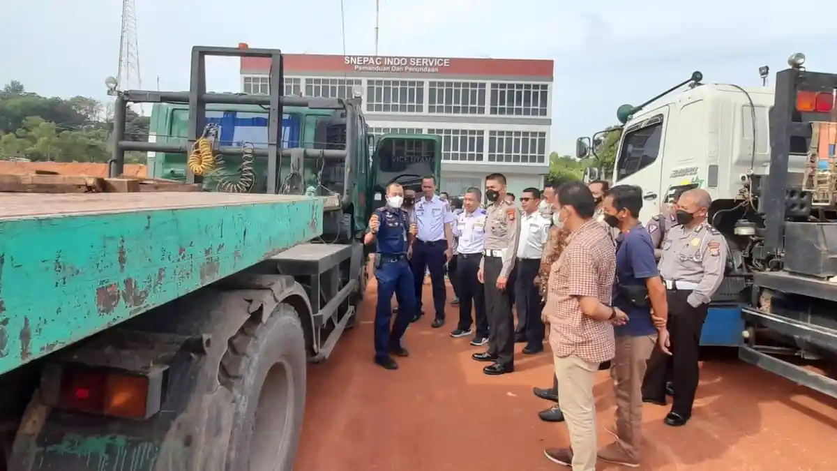Dirlantas Polda Kepri Bawa Puluhan Personel Datangi Sejumlah Perusahaan Besar di Batam