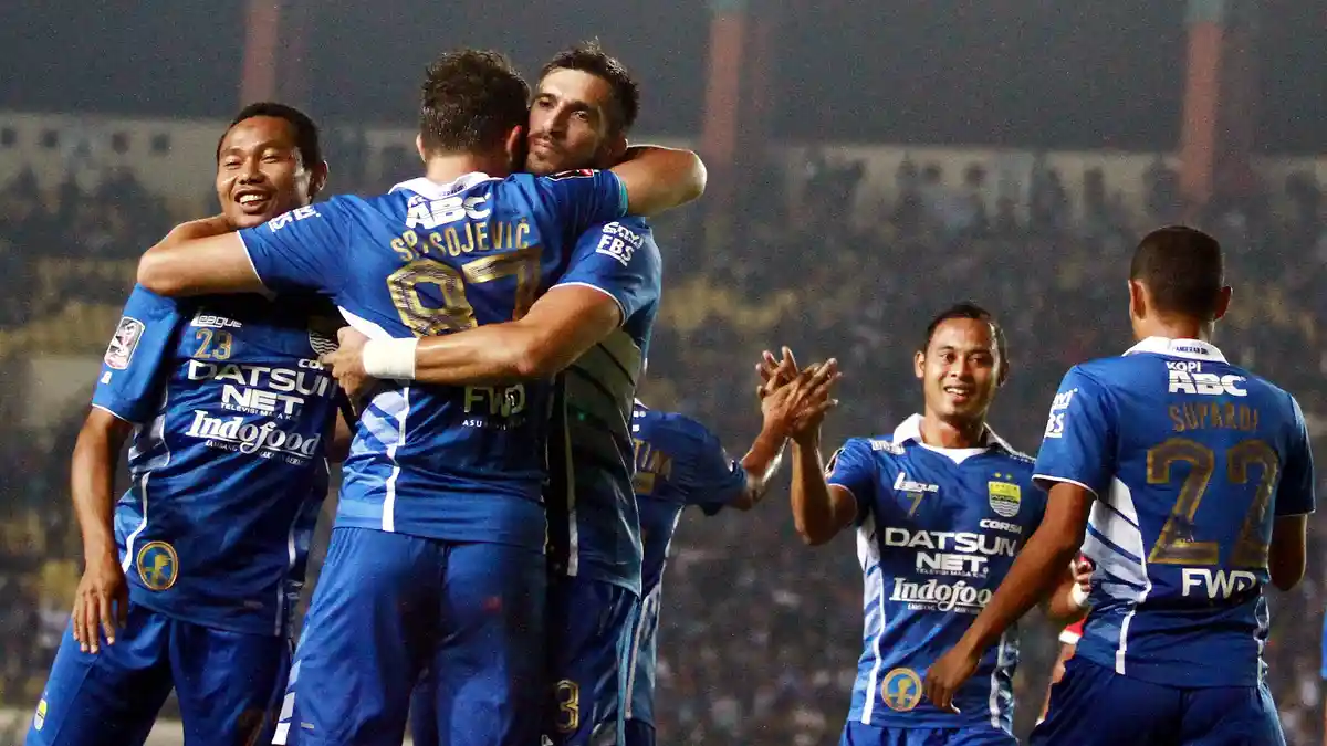 Umuh Minta Pemain Persib Tak Terlena Meski Menang 4-0 Atas Persiba