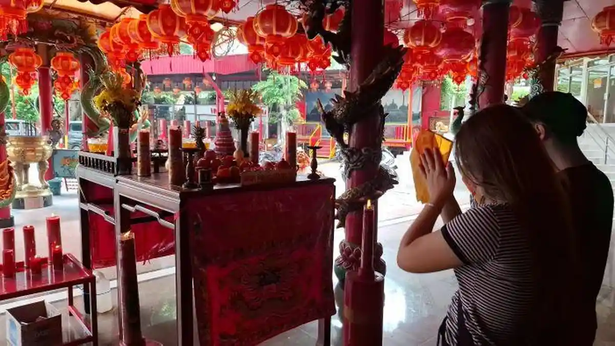 Pengurus Vihara Amurva Bhumi Sebut Ada Pergeseran Jadwal Kebaktian di Malam Jelang Imlek