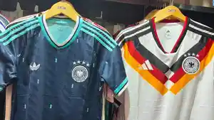 JERSEY-JERMAN-DIJUAL-DI-MOJOSONGO.jpg
