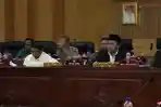 DPRD-Kabupaten-Batu-Bara-menggelar-rapat-paripurna-dengan-agenda-penyampaian-pandangan-umum-fraksi.jpg