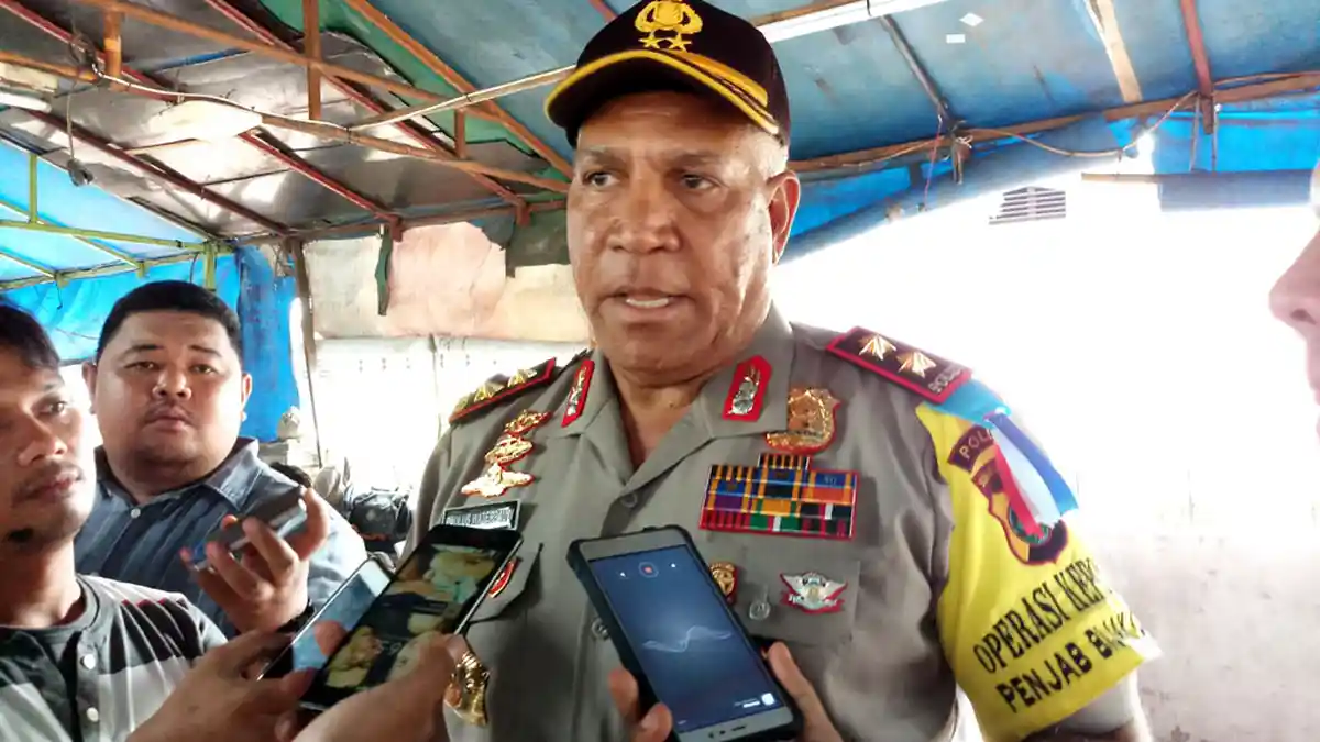 Soal Ribut-ribut Jabatan Komjen Paulus Waterpauw Didemo Mahasiswa, Seharunya Jadi Penjabat Gubernur