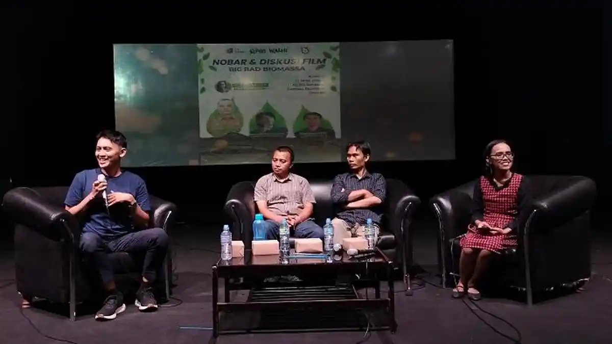 Diskusi Film di HUT AJI Jambi Ungkap Dampak Praktik Kotor Transisi Energi