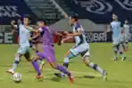 Laskar Joko Tingkir (Persela Lamongan) Berhasil Mengalahkan Macan Putih (Persik Kediri)